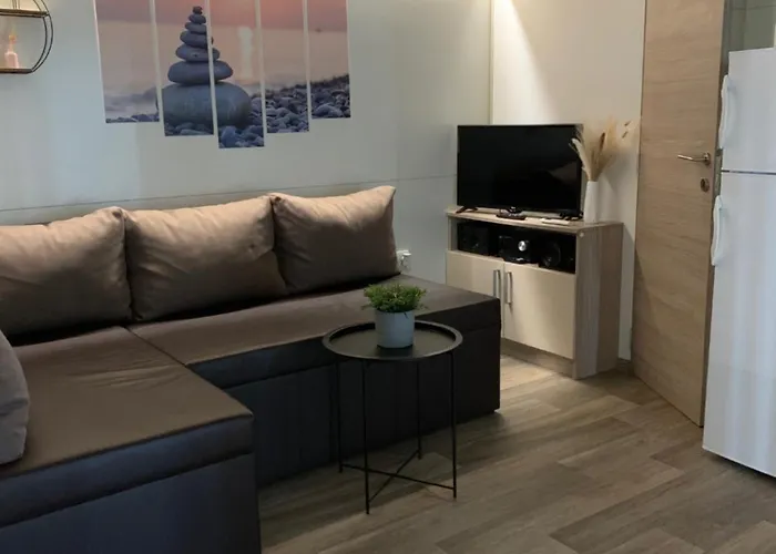 Privat Apartment Balatonszabadi